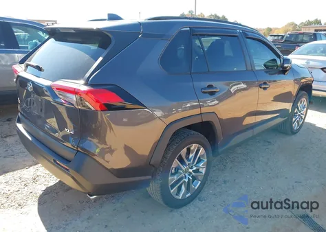 2021 Toyota Rav4 Xle Premium from USA, damaged, VIN 2T3C1RFV5MW181809